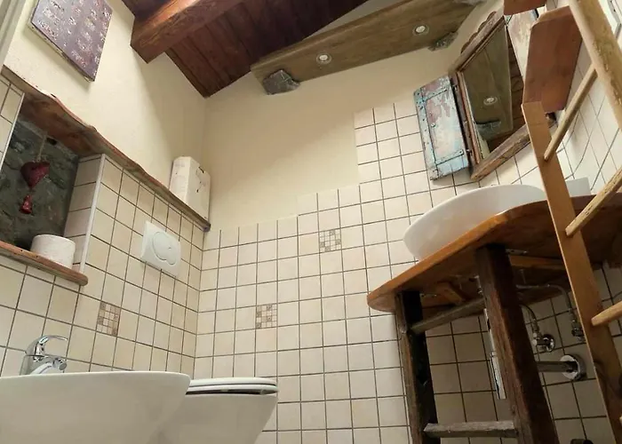 بيت للعطل Romantica Con Vasca Idromassaggio