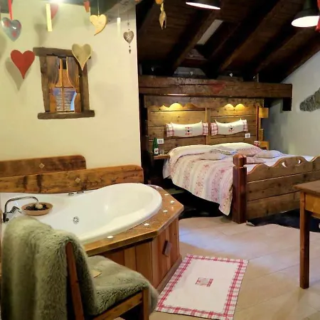 Romantica Con Vasca Idromassaggio Casa vacanze *