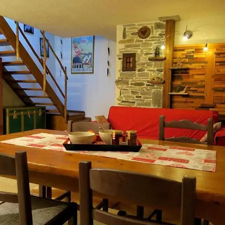 Casa vacanze Romantica Con Vasca Idromassaggio Aosta