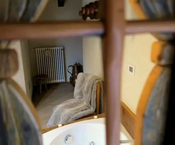 Romantica Con Vasca Idromassaggio Feriehus