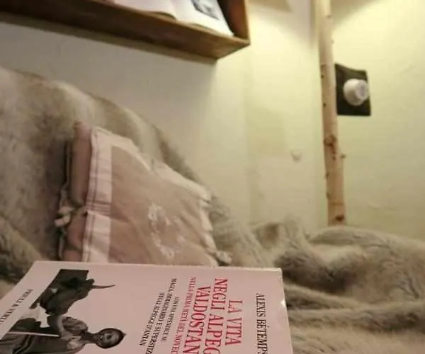 Romantica Con Vasca Idromassaggio 펜션 *